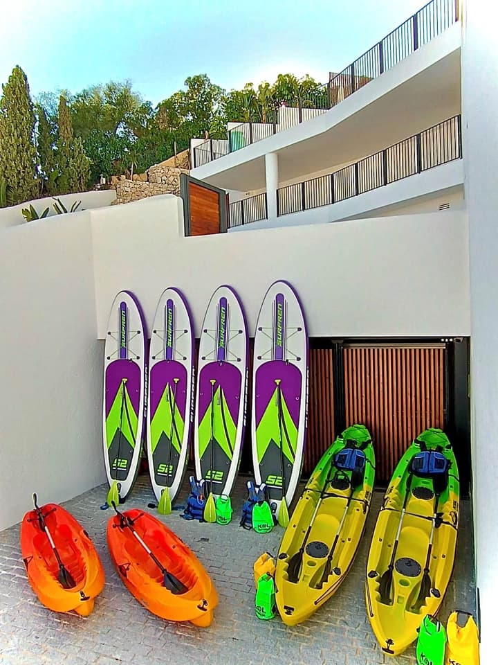 Cala Lanuza Suites