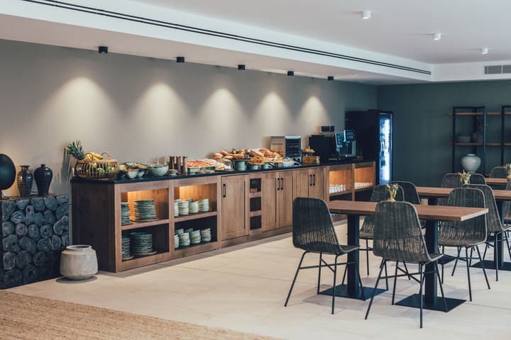Cala Lanuza Suites