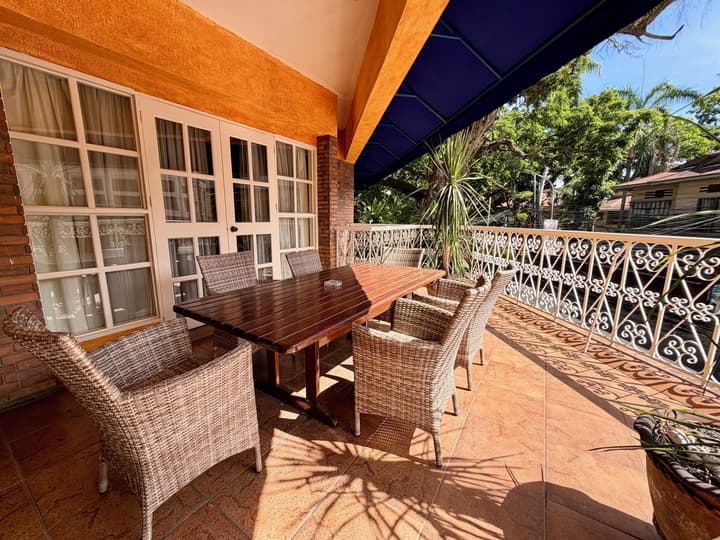 Coco Grande Hotel