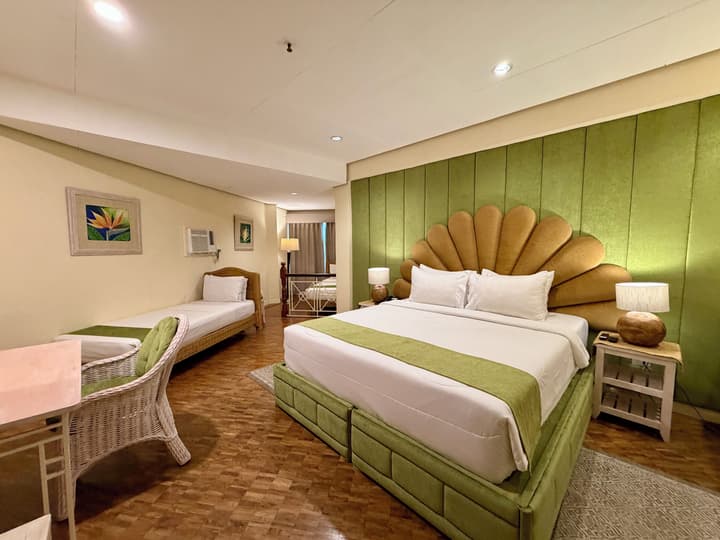 Coco Grande Hotel