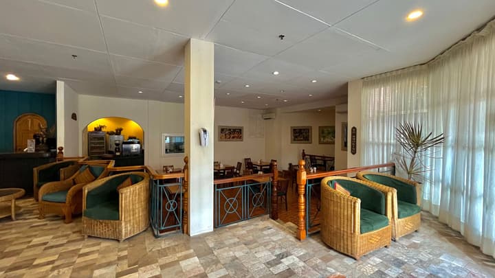 Coco Grande Hotel