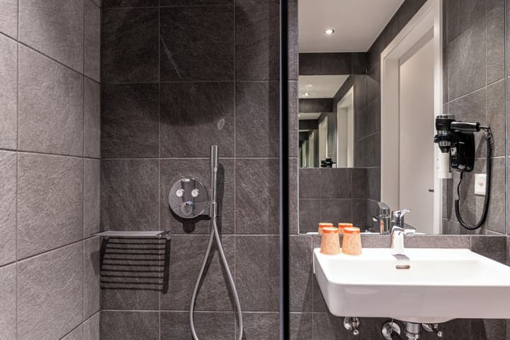 B&B HOTEL Geneva Airport