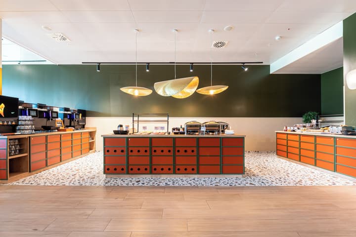 B&B HOTEL Geneva Airport