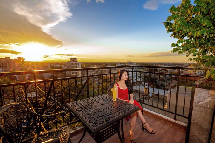 Jade Scene Hotel