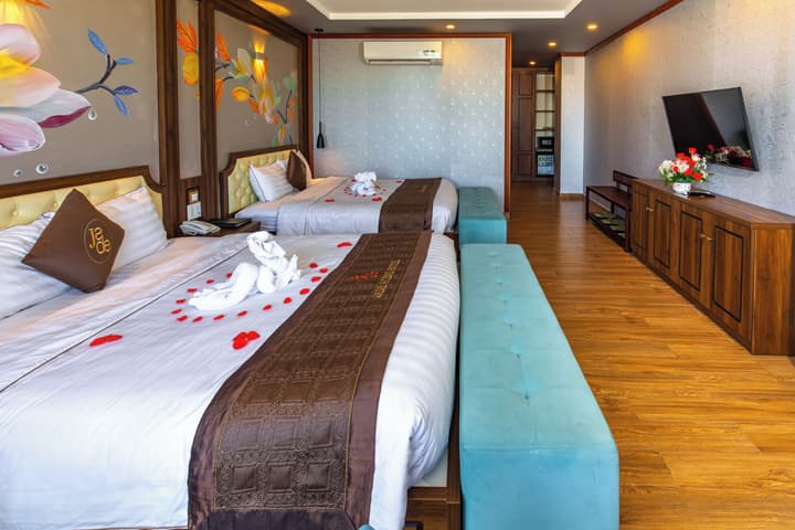 Jade Scene Hotel