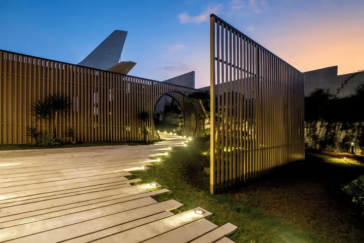 Private Jet Villa