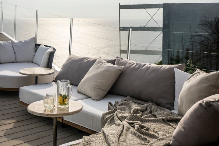 Private Jet Villa