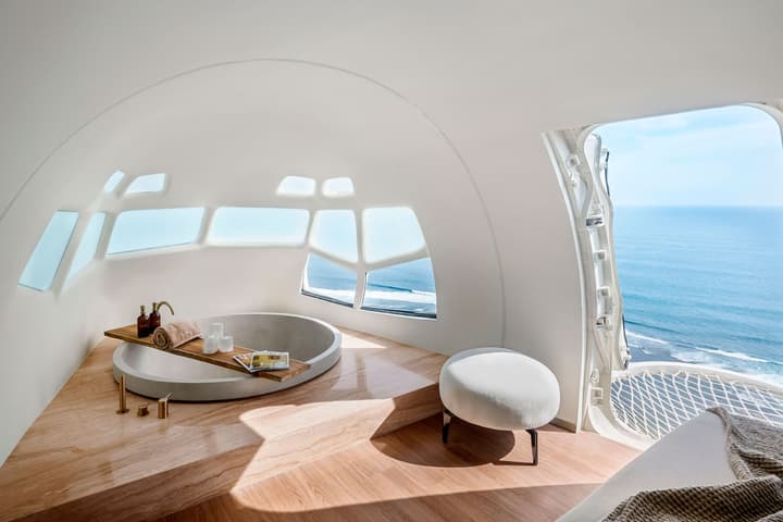 Private Jet Villa
