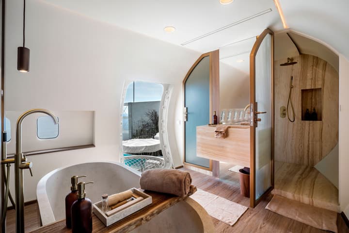 Private Jet Villa