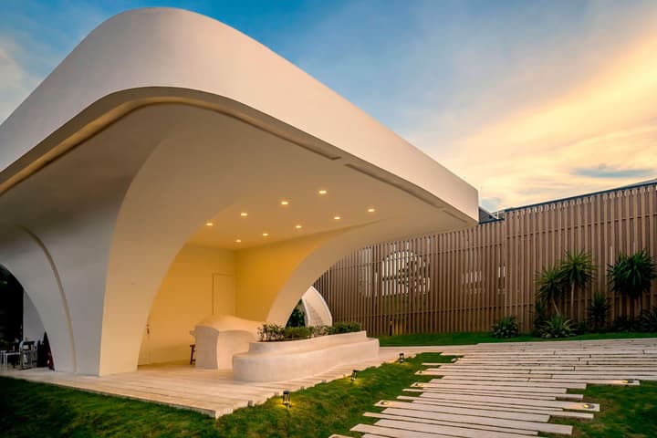 Private Jet Villa