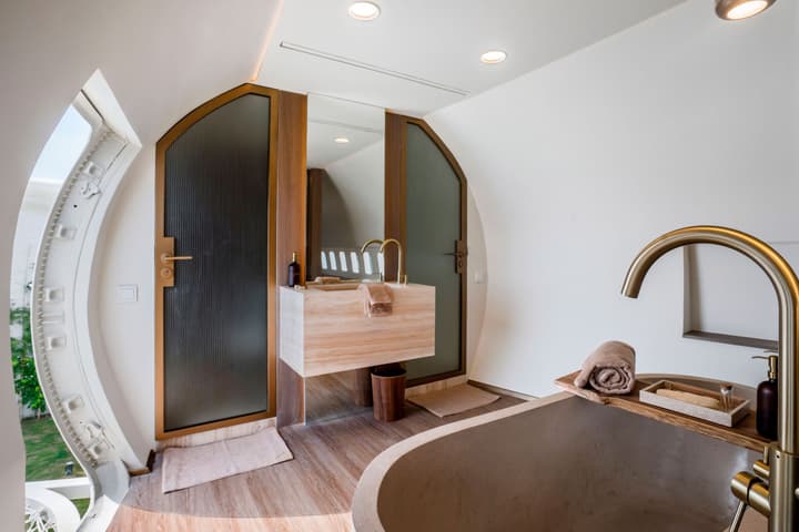 Private Jet Villa