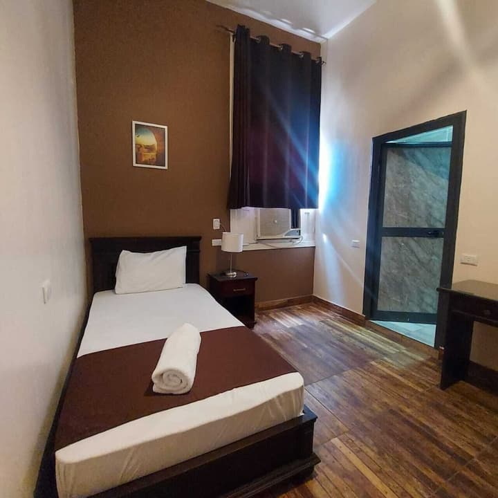 Gresham House Hotel Cairo