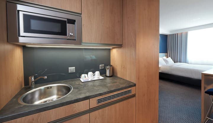 Holiday Inn Express & Suites Basel Allschwil by IHG