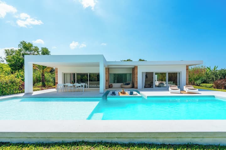 Ycona Luxury Resort