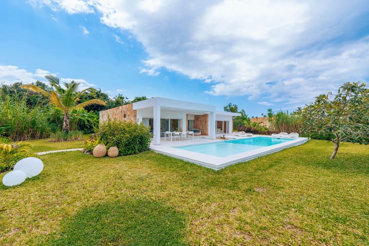 Ycona Luxury Resort