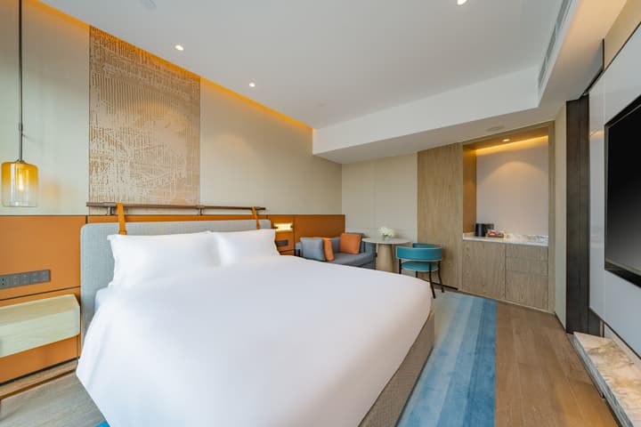 Holiday Inn Zhuhai City Center by IHG