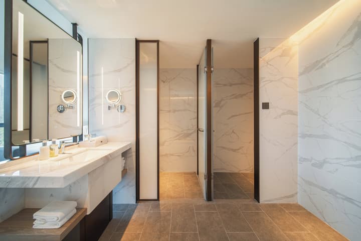 Holiday Inn Zhuhai City Center by IHG