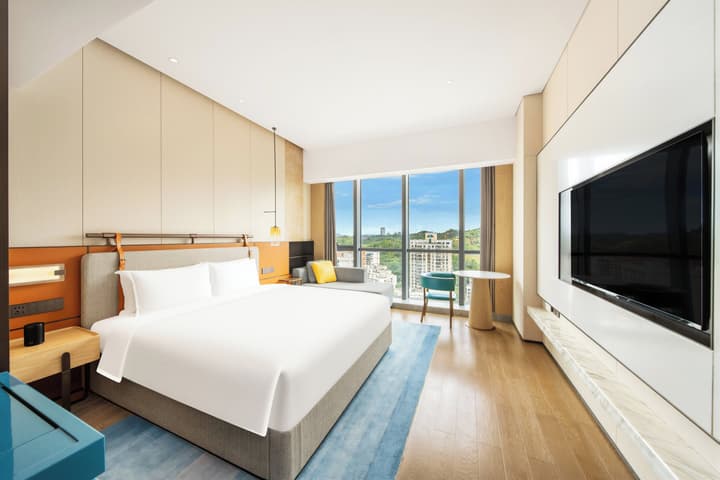 Holiday Inn Zhuhai City Center by IHG