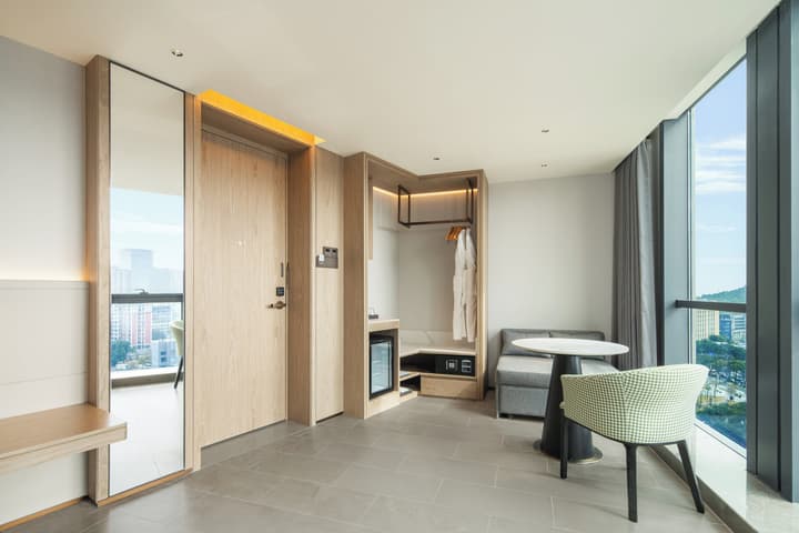 Holiday Inn Zhuhai City Center by IHG