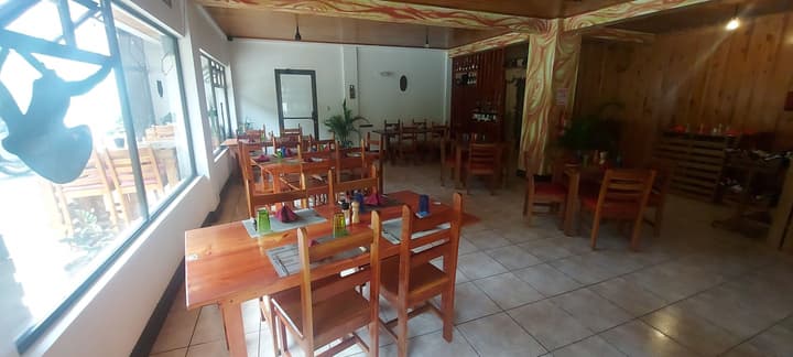 Alisson Hotel & Restaurant
