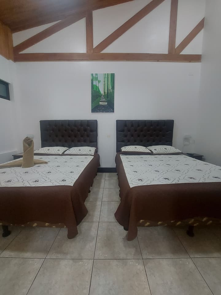 Alisson Hotel & Restaurant