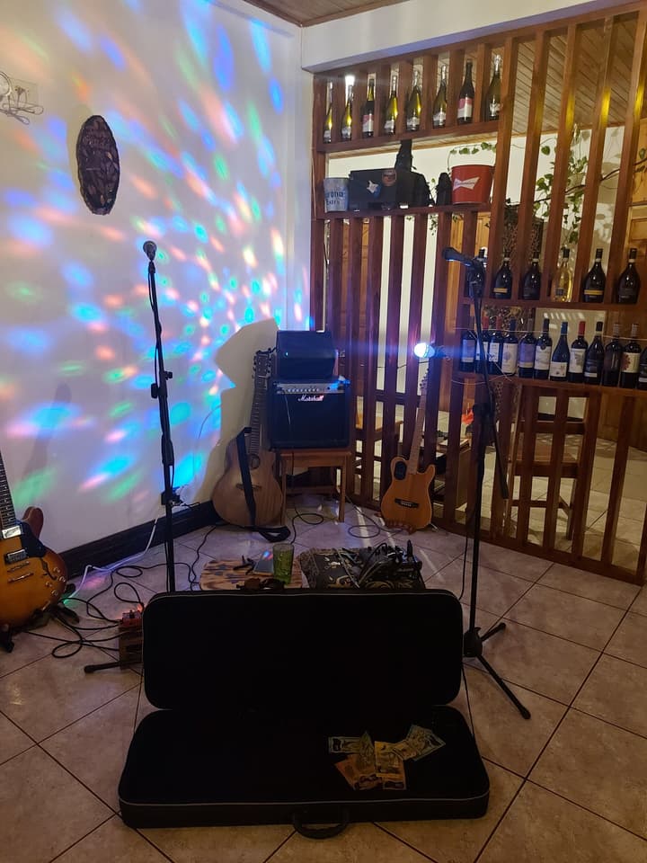 Alisson Hotel & Restaurant