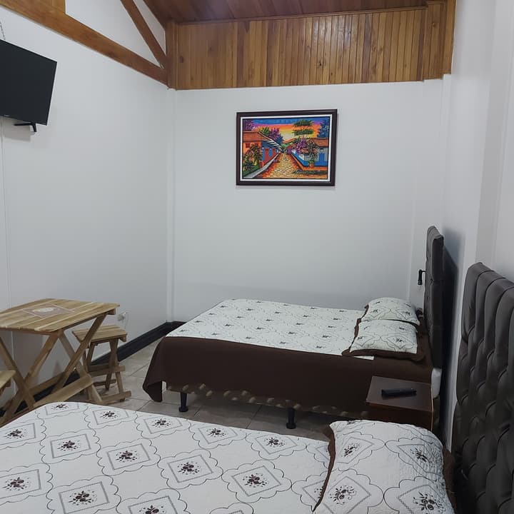 Alisson Hotel & Restaurant