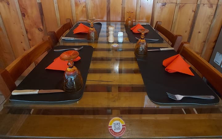 Alisson Hotel & Restaurant