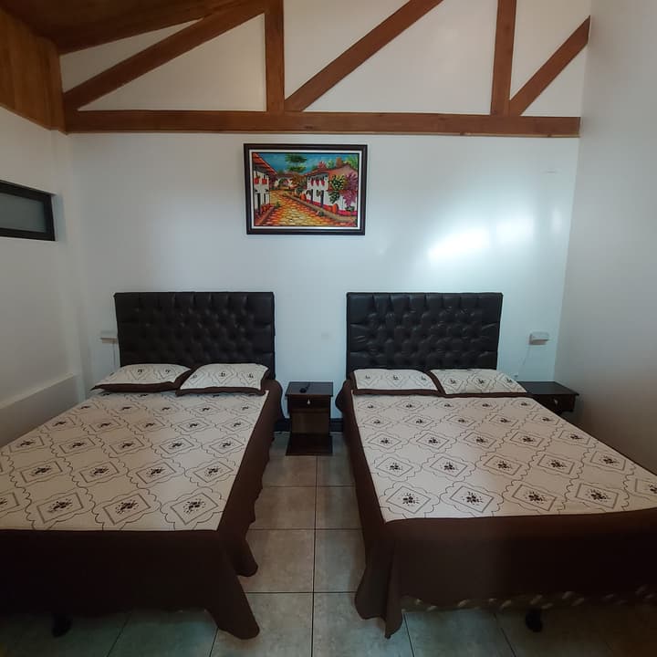 Alisson Hotel & Restaurant