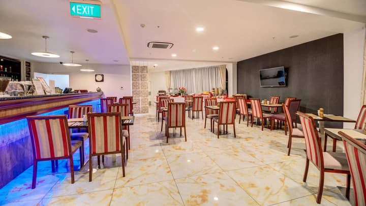 VR Queen Street - Hotel & Suites
