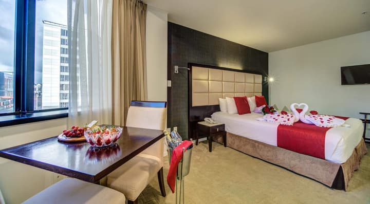 VR Queen Street - Hotel & Suites