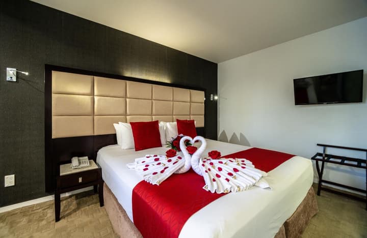 VR Queen Street - Hotel & Suites