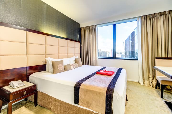 VR Queen Street - Hotel & Suites