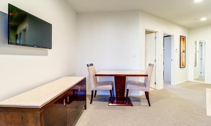 VR Queen Street - Hotel & Suites