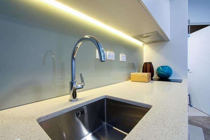 VR Queen Street - Hotel & Suites