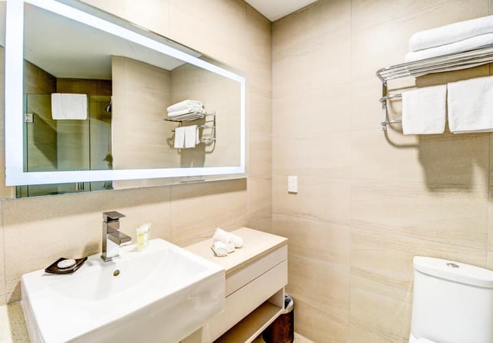 VR Queen Street - Hotel & Suites