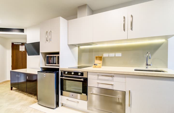 VR Queen Street - Hotel & Suites