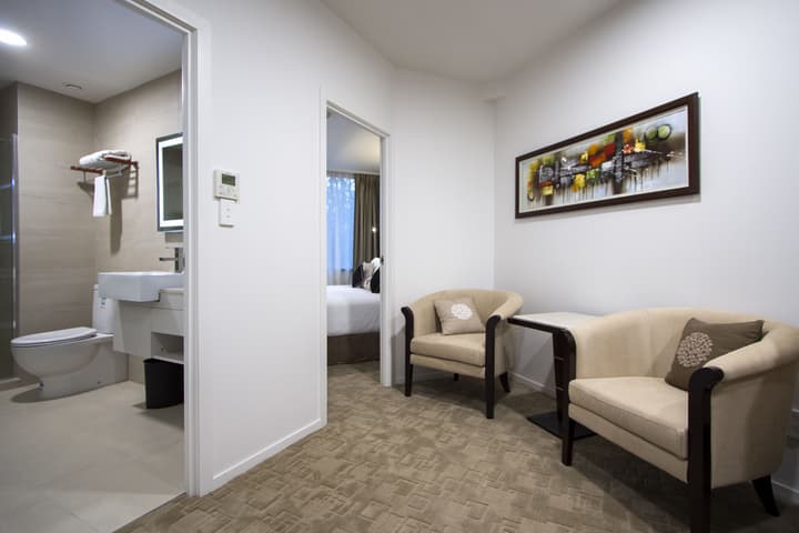 VR Queen Street - Hotel & Suites