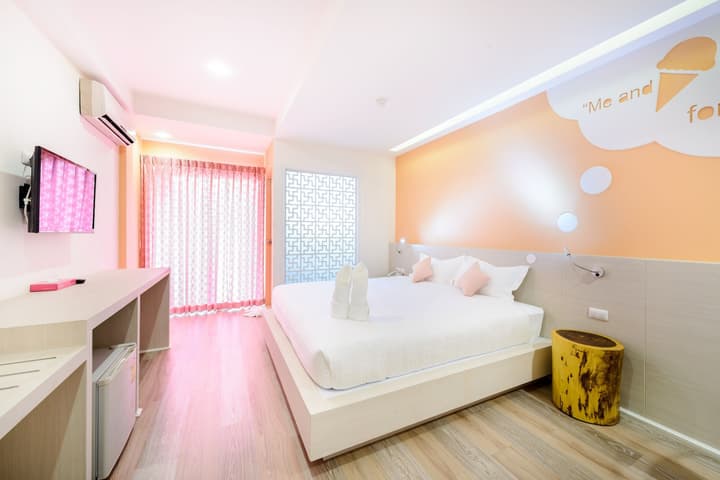 The Tint at Phuket town