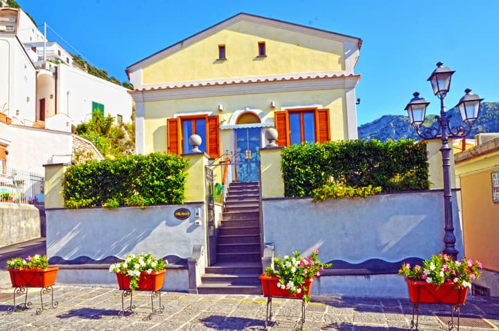 Villa Maria