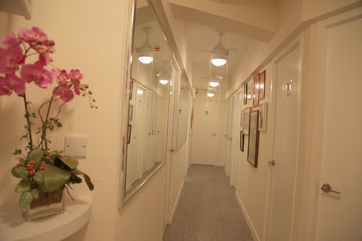 Apple Inn (Causeway Bay)
