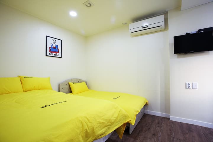 24 Guesthouse Myeongdong Avenue