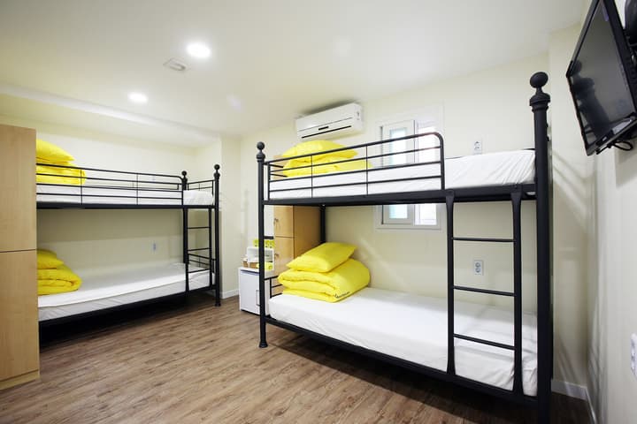 24 Guesthouse Myeongdong Avenue