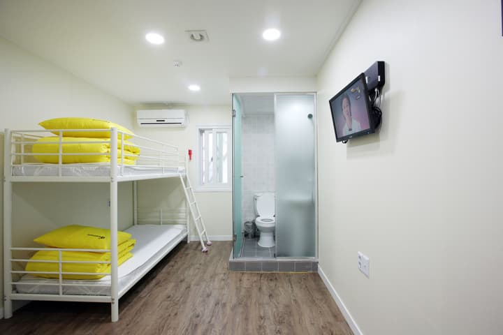 24 Guesthouse Myeongdong Avenue