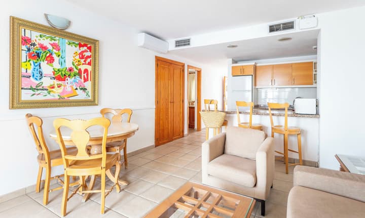 Ona Beverly Hills Suites