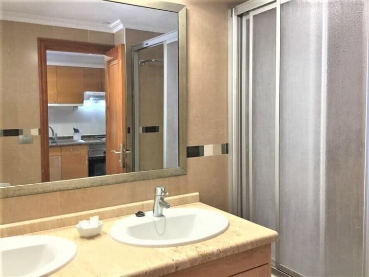 Ona Beverly Hills Suites