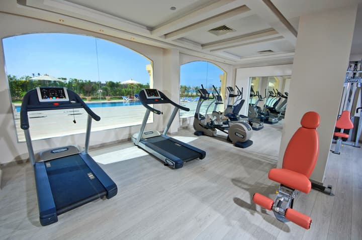 Tropitel Sahl Hasheesh Resort
