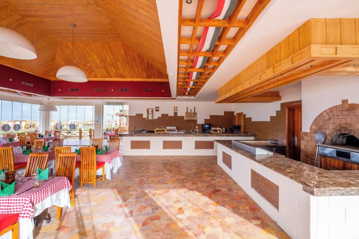 Tropitel Sahl Hasheesh Resort