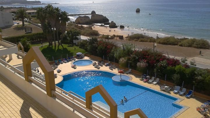 Hotel Luar
