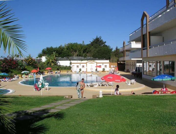 Hotel Luar